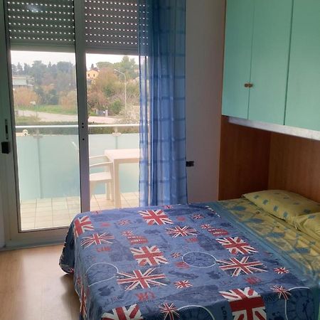 Oasi Mare Hotel นูมานา ภายนอก รูปภาพ